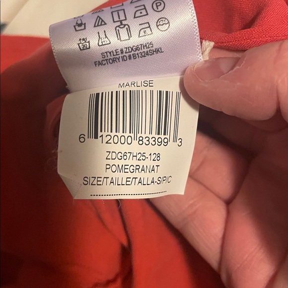 Marlise Bcbgmaxazria 100% Silk Maxi Dress in Pomegranate Size Small - Picture 8 of 9